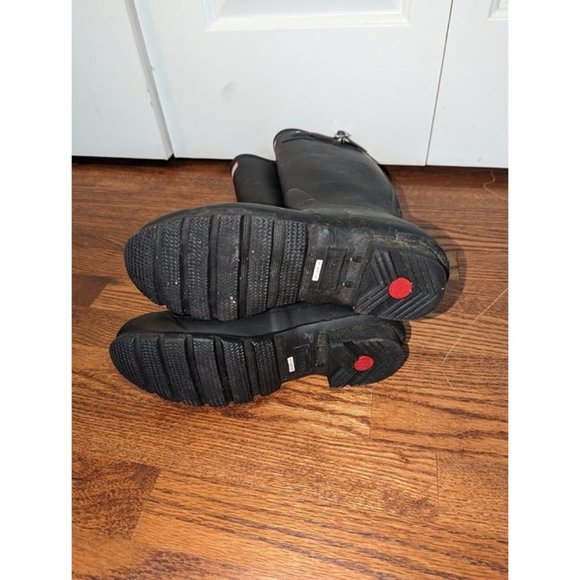 Hunter Black Size 9 Original Tall' Rain Boot with Hunter Socks - Picture 9 of 9